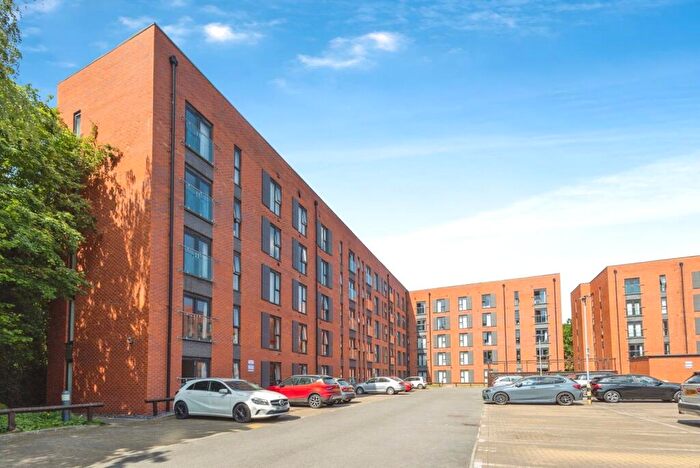 2 Bedroom Flat For Sale In Derwent Street, Salford, Lancashire, M5