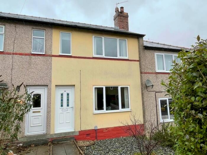 2 Bedroom Terraced House To Rent In Ainley Road, Huddersfield HD3