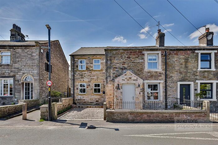 3 Bedroom Cottage For Sale In Spring Gardens, Waddington, Ribble Valley, BB7