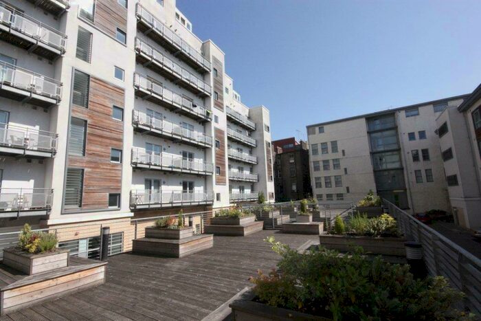 2 Bedroom Flat To Rent In Flat / Port Dundas Road Glasgow, G4