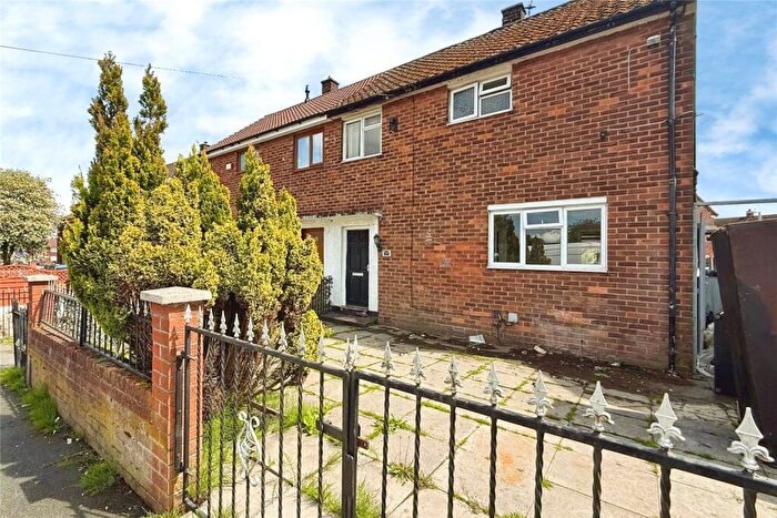 3 Bedroom Semi-Detached House For Sale In Queensway, Clifton, Swinton, Manchester, M27