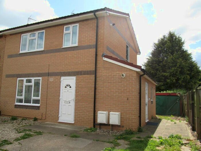 1 Bedroom Flat To Rent In Savory Road, Wisbech, PE13