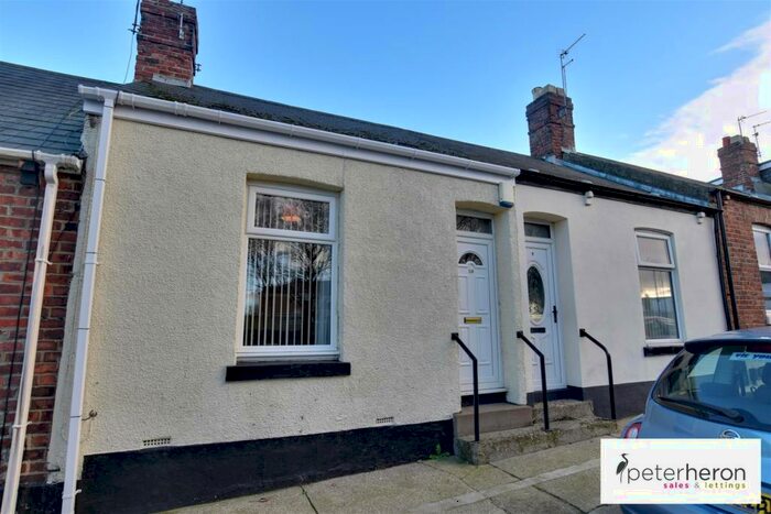 1 Bedroom Cottage To Rent In Dene Lane, Fulwell, Sunderland, SR6