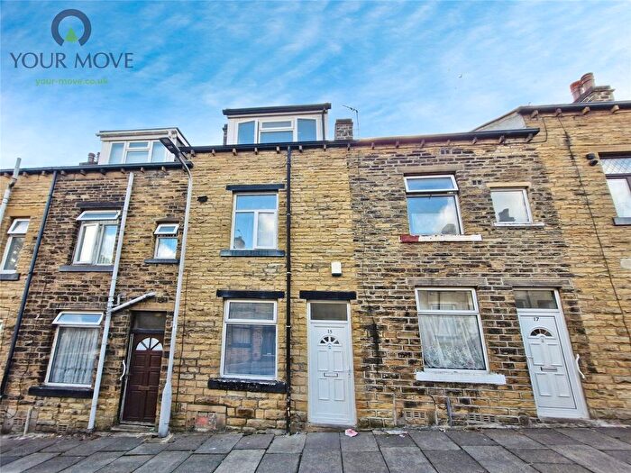 4 Bedroom Terraced House For Sale In Calton Street, Keighley, Bradford, BD21