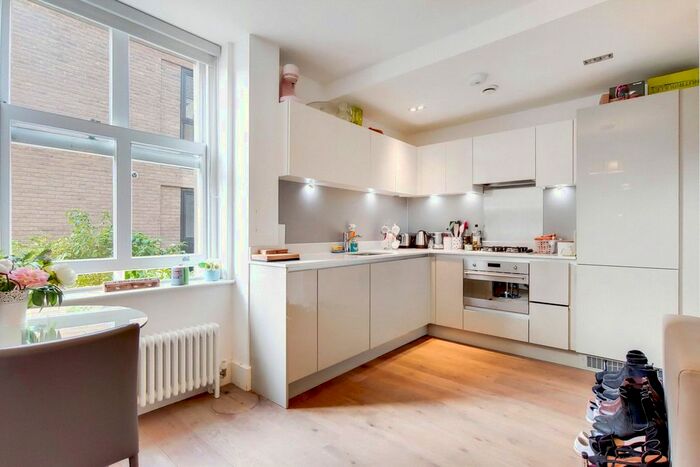 1 Bedroom Flat To Rent In Ashmore Road, London, SE18