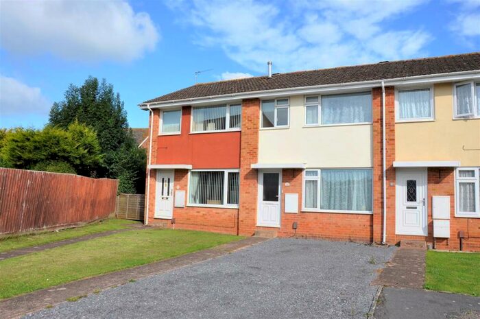 3 Bedroom Terraced House To Rent In Ash Farm Close, Pinhoe, Exeter, EX1