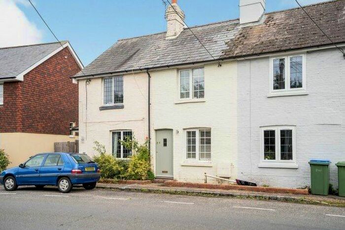 2 Bedroom Property To Rent In Small Dole, Henfield BN5