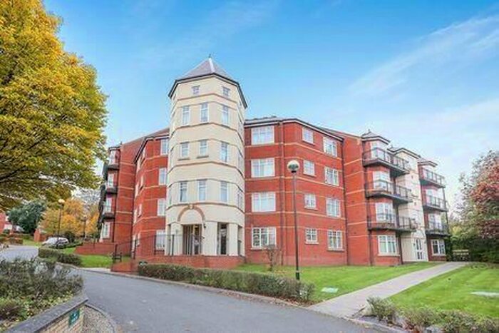 2 Bedroom Flat To Rent In Pennant Court, Penn Road, Wolverhampton, WV3