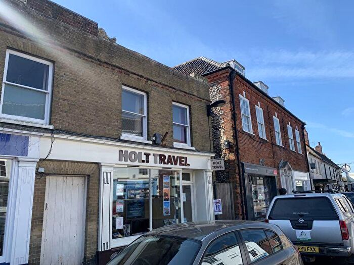 1 Bedroom Flat To Rent In High Street, Holt, NR25