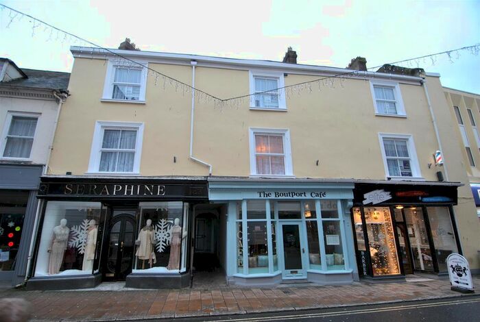 1 Bedroom Flat To Rent In Boutport Street, Barnstaple, EX31