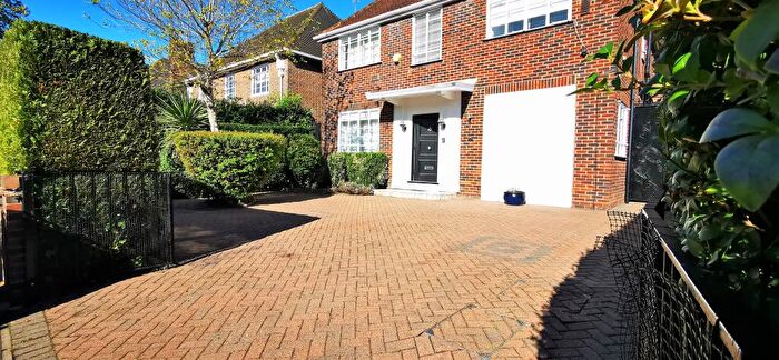 5 Bedroom Detached House To Rent In Lyttelton Road, Hampstead Garden Suburb, Barnet, London, N2