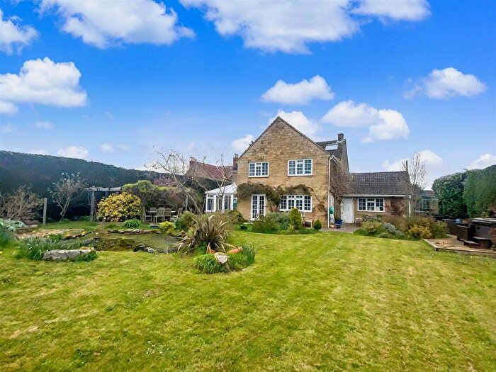 6 Bedroom Detached House For Sale In Thorney Road, Kingsbury Episcopi, Martock, TA12