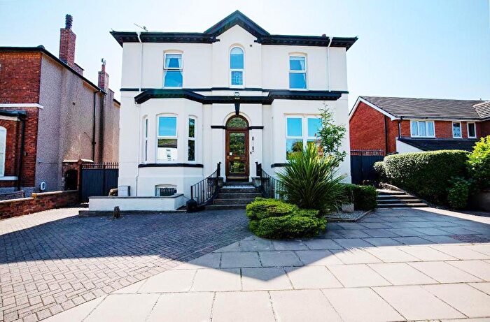 4 Bedroom Detached House For Sale In Leyland Road, Hesketh Park, Southport, Merseyside, PR9