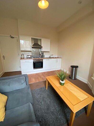 2 Bedroom Flat To Rent In Ardmillan Place, Edinburgh, EH11