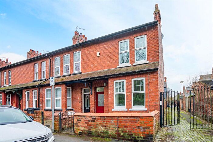 3 Bedroom Town House To Rent In Hambleton Terrace, Off Haxby Road, York, YO31