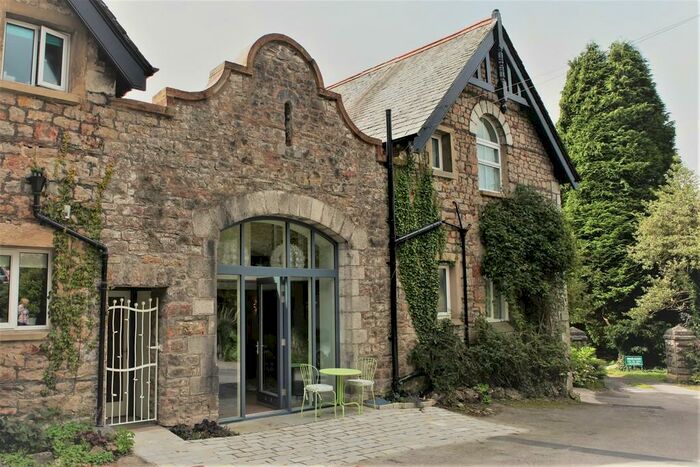 3 Bedroom Barn Conversion To Rent In Redhills Road, Arnside, Carnforth, LA5