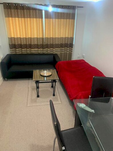 2 Bedroom Flat To Rent In Ground Floor Flat, Robert House, Douglas Avenue, Wembley, HA0