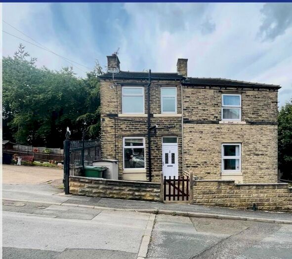 1 Bedroom Terraced House To Rent In Church Lane, Moldgreen, Huddersfield, HD5
