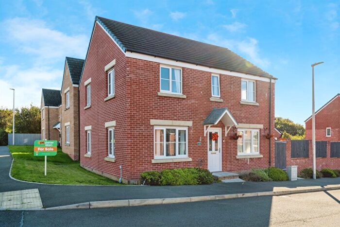 4 Bedroom Detached House For Sale In Maes Delfryn, Llanelli, SA14