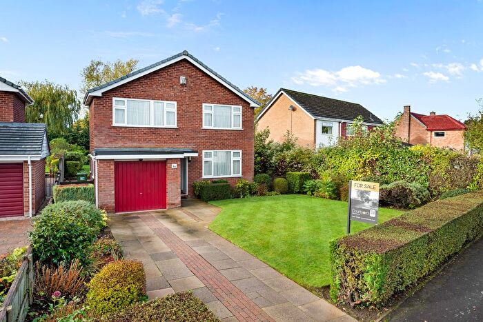 4 Bedroom Detached House For Sale In Cawley Avenue, Culcheth, Warrington, Cheshire, WA3