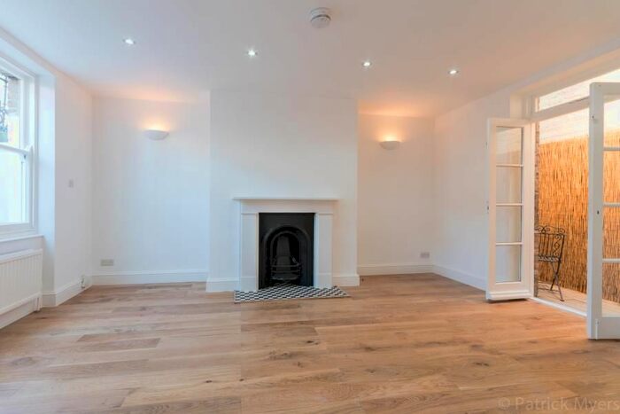 1 Bedroom Flat To Rent In Bloom Grove, London SE27