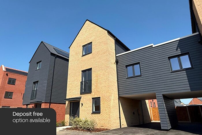 3 Bedroom Detached House To Rent In Beaulieu Park, Chelmsford, CM1