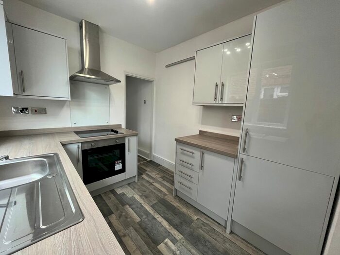 3 Bedroom Terraced House To Rent In Telephone Road, Southsea, Portsmouth, PO4