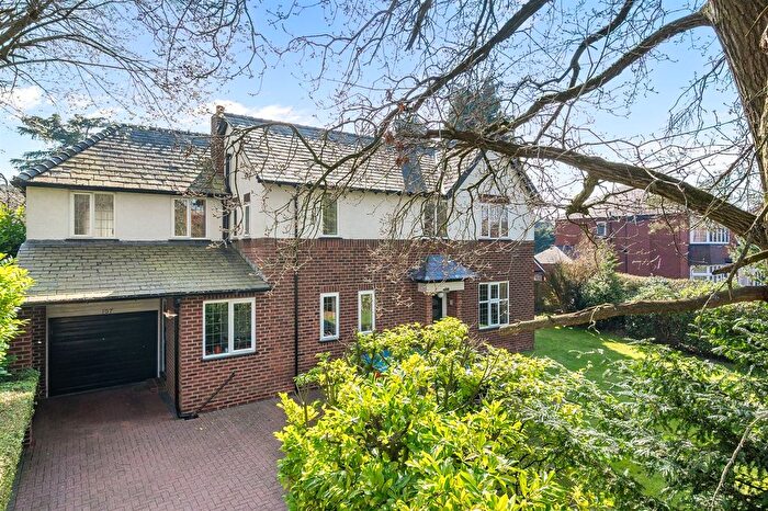 4 Bedroom Detached House For Sale In Moss Lane, Sale, M33