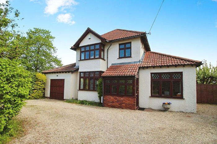 3 Bedroom Detached House For Sale In Ham Green, Pill, Bristol, BS20