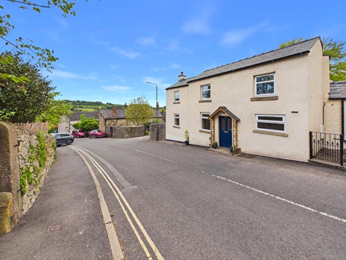 2 Bedroom Cottage For Sale In West End, Wirksworth, DE4