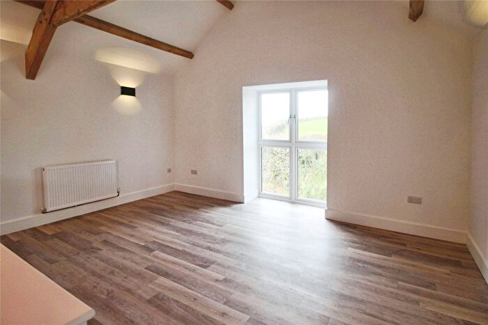 2 Bedroom Barn Conversion To Rent In Clawton, Holsworthy, EX22