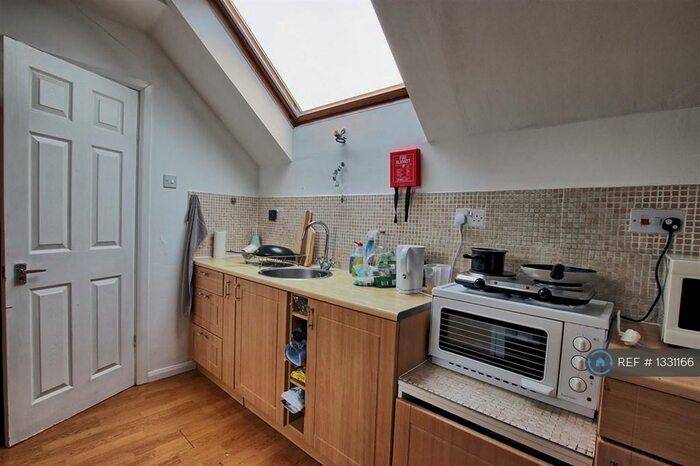 Studio To Rent In Histon Road, Cambridge, CB4