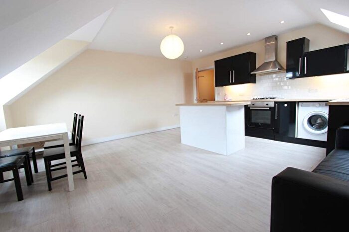 1 Bedroom Flat To Rent In Westfield Lane, Harrow, HA3