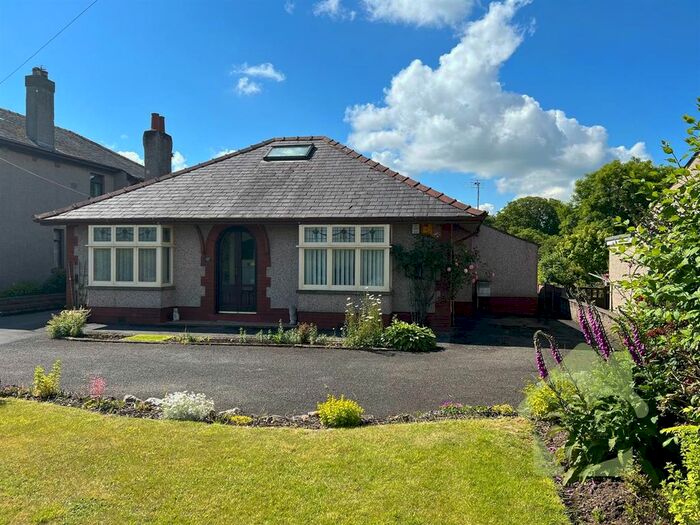 2 Bedroom Detached Bungalow For Sale In Stoney Lane, Galgate, Lancaster, LA2