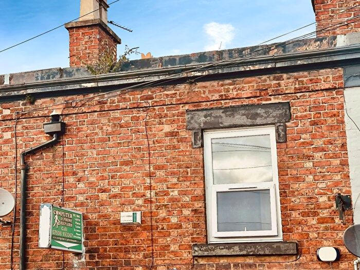 2 Bedroom Flat For Sale In High Street, Saltney, Chester, Flintshire, CH4