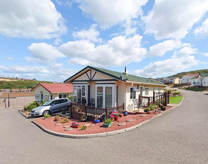 2 Bedroom Park Home For Sale In Newhaven Heights, Newhaven, BN9