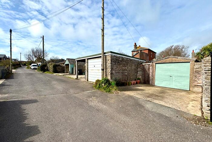 2 Bedroom Terraced House For Sale In High Street, Langton Matravers, BH19 - Photo 12