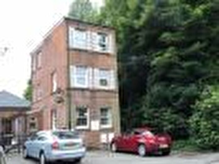 2 Bedroom Maisonette To Rent In Church Lane East, Aldershot, GU11