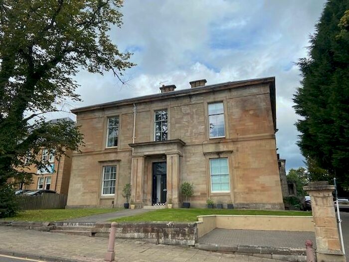 2 Bedroom House To Rent In Auchingramont Road, Hamilton, ML3