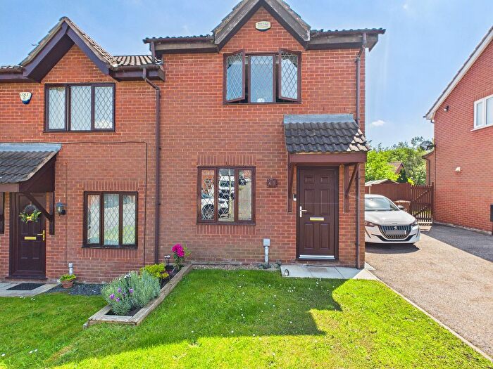 2 Bedroom Semi-Detached House For Sale In The Shires, The Shires, St Helens, WA10