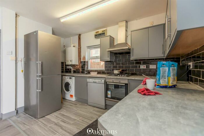 5 Bedroom House To Rent In Bournbrook Road, Birmingham, B29