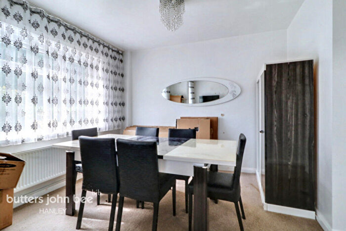 3 Bedroom Semi-Detached House For Sale In Well Street, Cheadle, Stoke-On-Trent, ST10