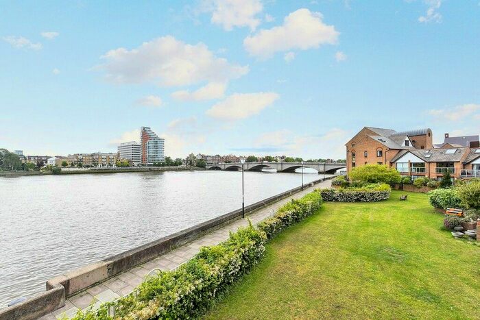 1 Bedroom Flat To Rent In Milton Court, Ranelagh Gardens, SW6