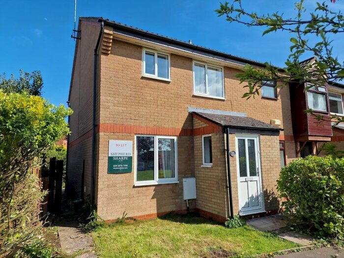 3 Bedroom Link Detached House To Rent In Cosmeston Drive, Penarth, CF64