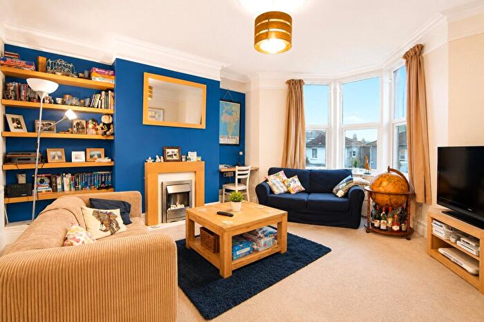 2 Bedroom House To Rent In Sussex Place, Montpelier, Bristol, BS2