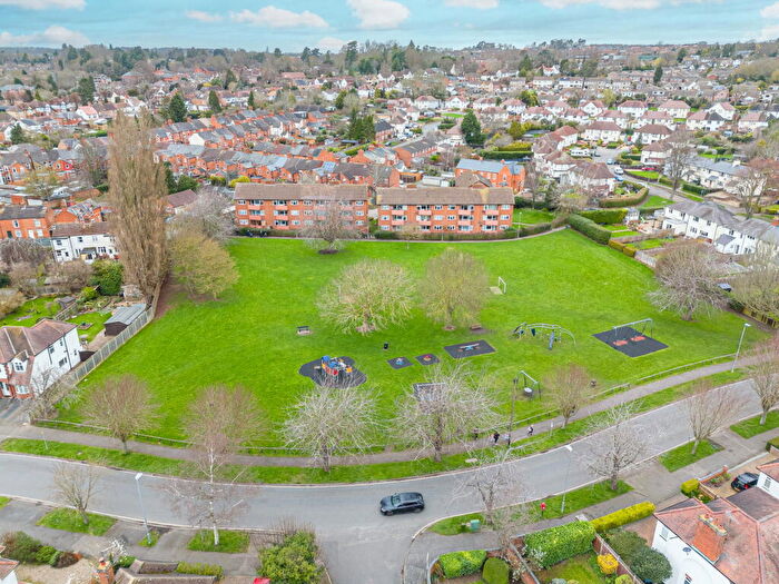 2 Bedroom Flat For Sale In Shropshire Close, Market Harborough, LE16