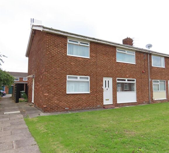 2 Bedroom Flat For Sale In Surrey Close, Ashington, NE63
