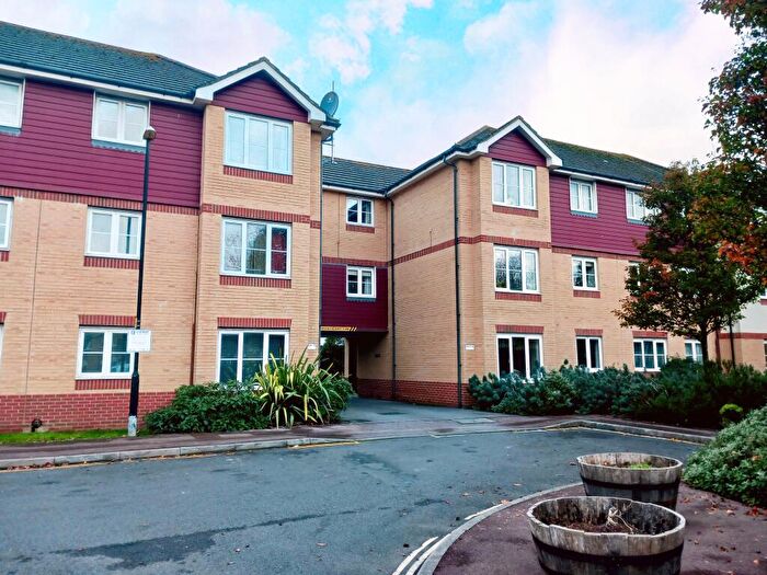 2 Bedroom Apartment To Rent In The Fairways, Farlington, PO6