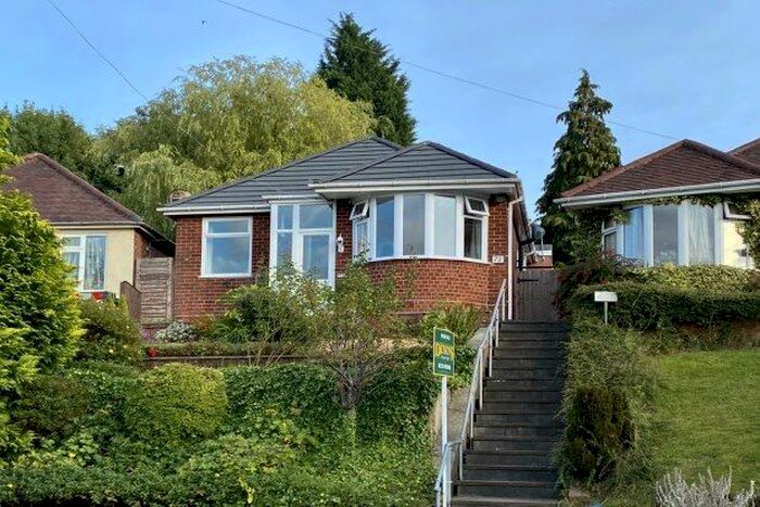 3 Bedroom Bungalow To Rent In Nigel Avenue, Birmingham B31