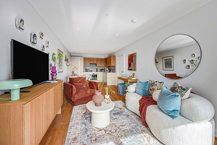 1 Bedroom Flat For Sale In Norman Road, Greenwich, SE10